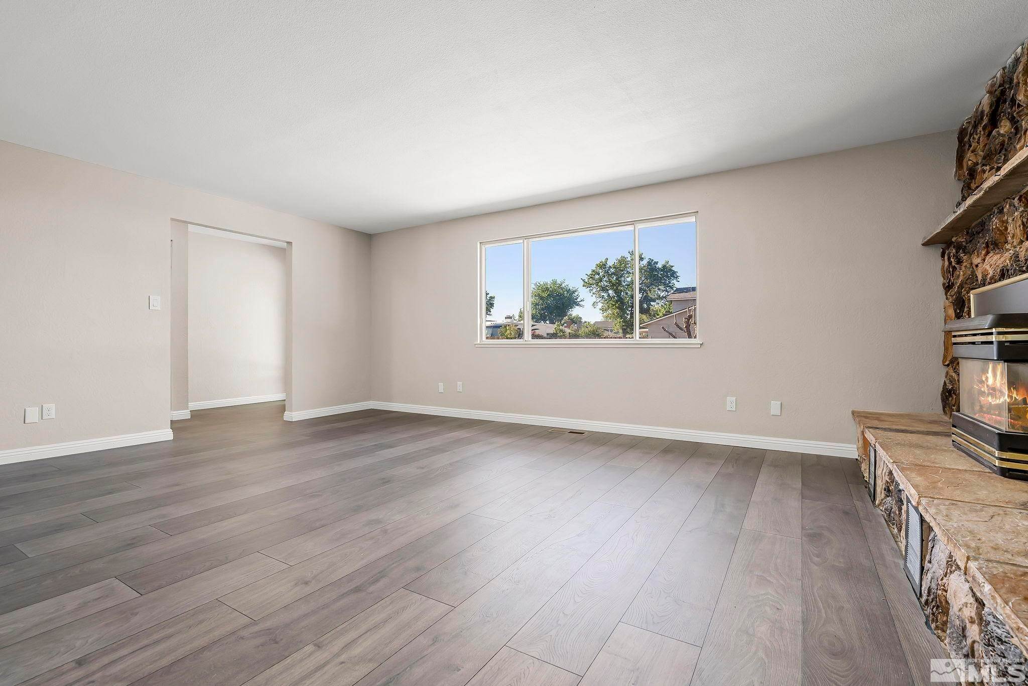 8. Single Family Homes for Active at 1095 Camino Real Drive Sparks, Nevada 89434 United States