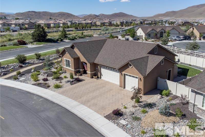 4. Single Family Homes for Active at 9600 Declan Drive Reno, Nevada 89521 United States