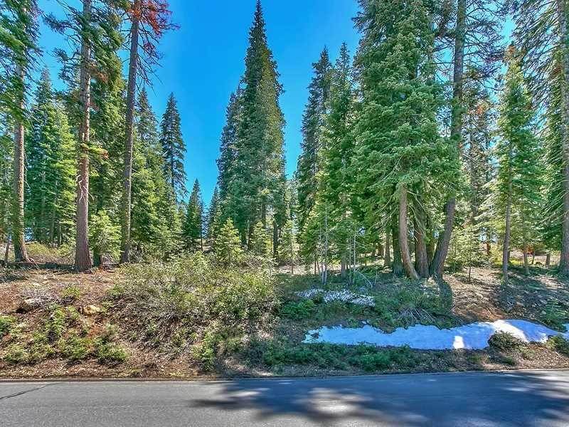 Residential Lot at 11260 Skislope Way Truckee, California 96161 United States
