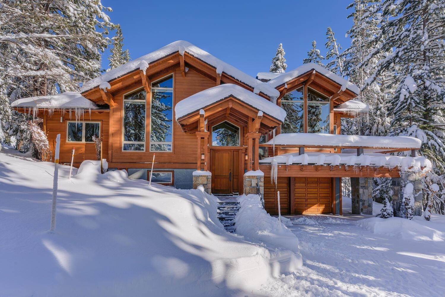 Single Family Homes for Active at 108 Hidden Lake Loop Olympic Valley, California 96146 United States