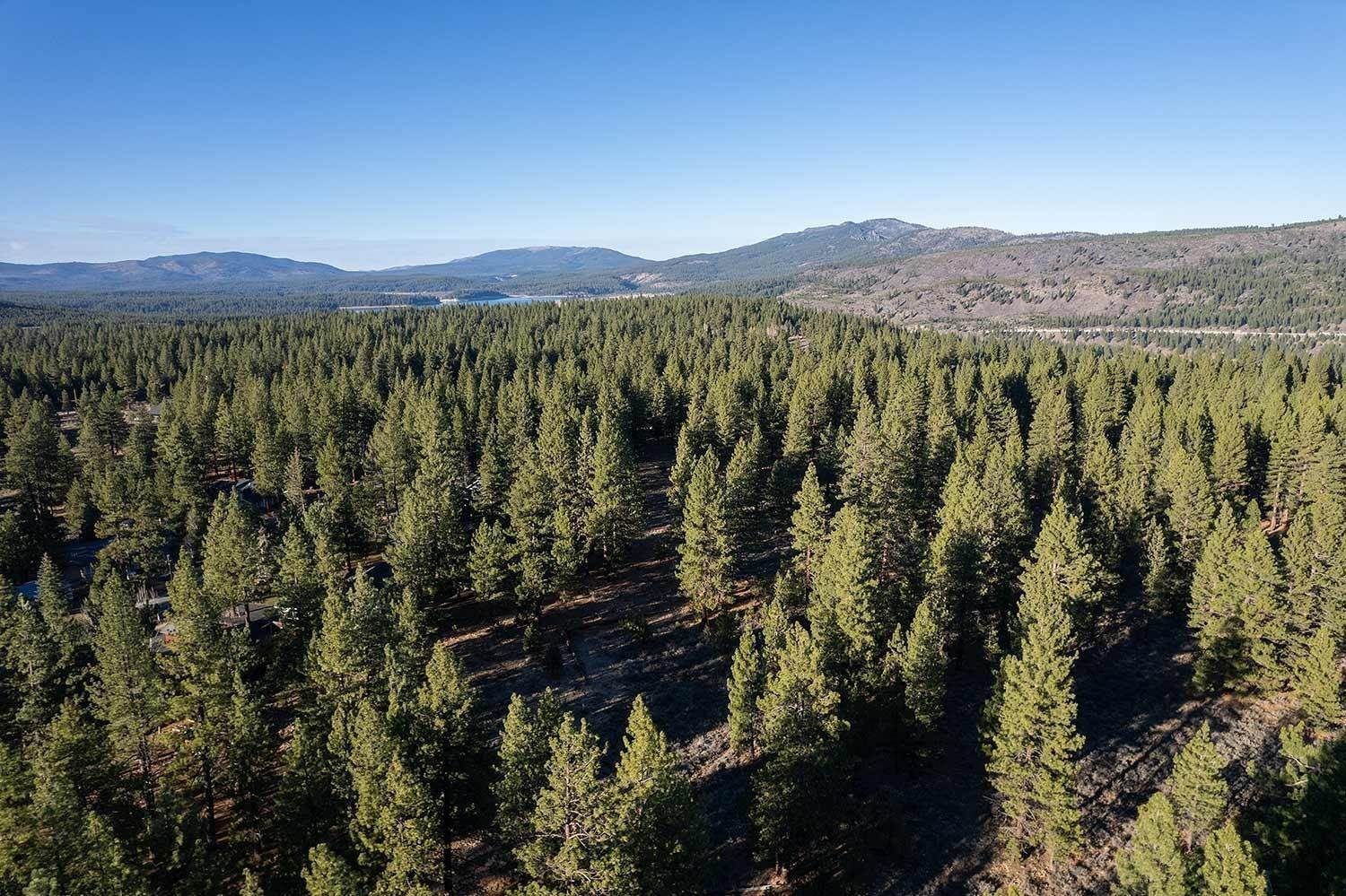 Land for Active at Truckee, California United States