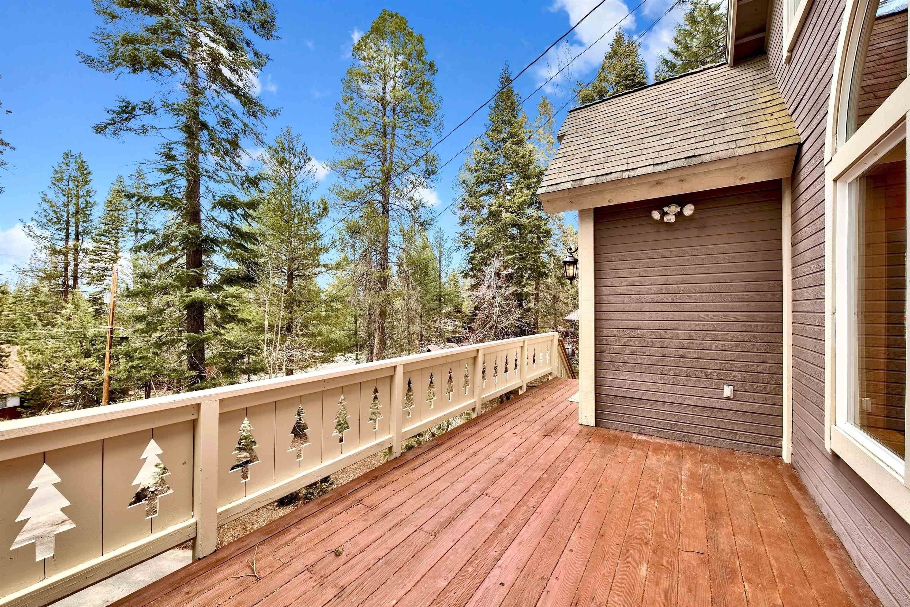 4. Single Family Homes for Active at 12313 Pine Forest Road Truckee, California 96161 United States