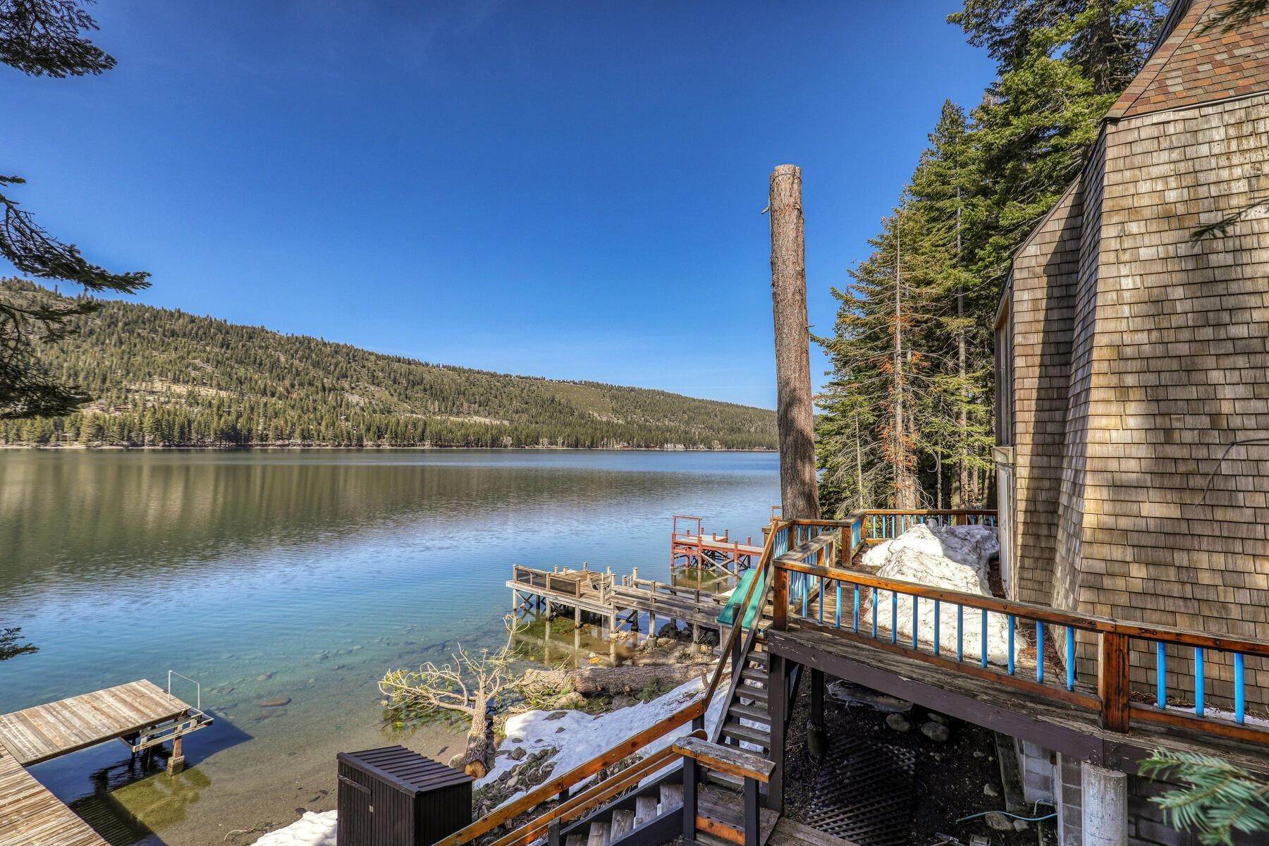 17. Single Family Homes for Active at 14386 South Shore Drive Truckee, California 96161 United States