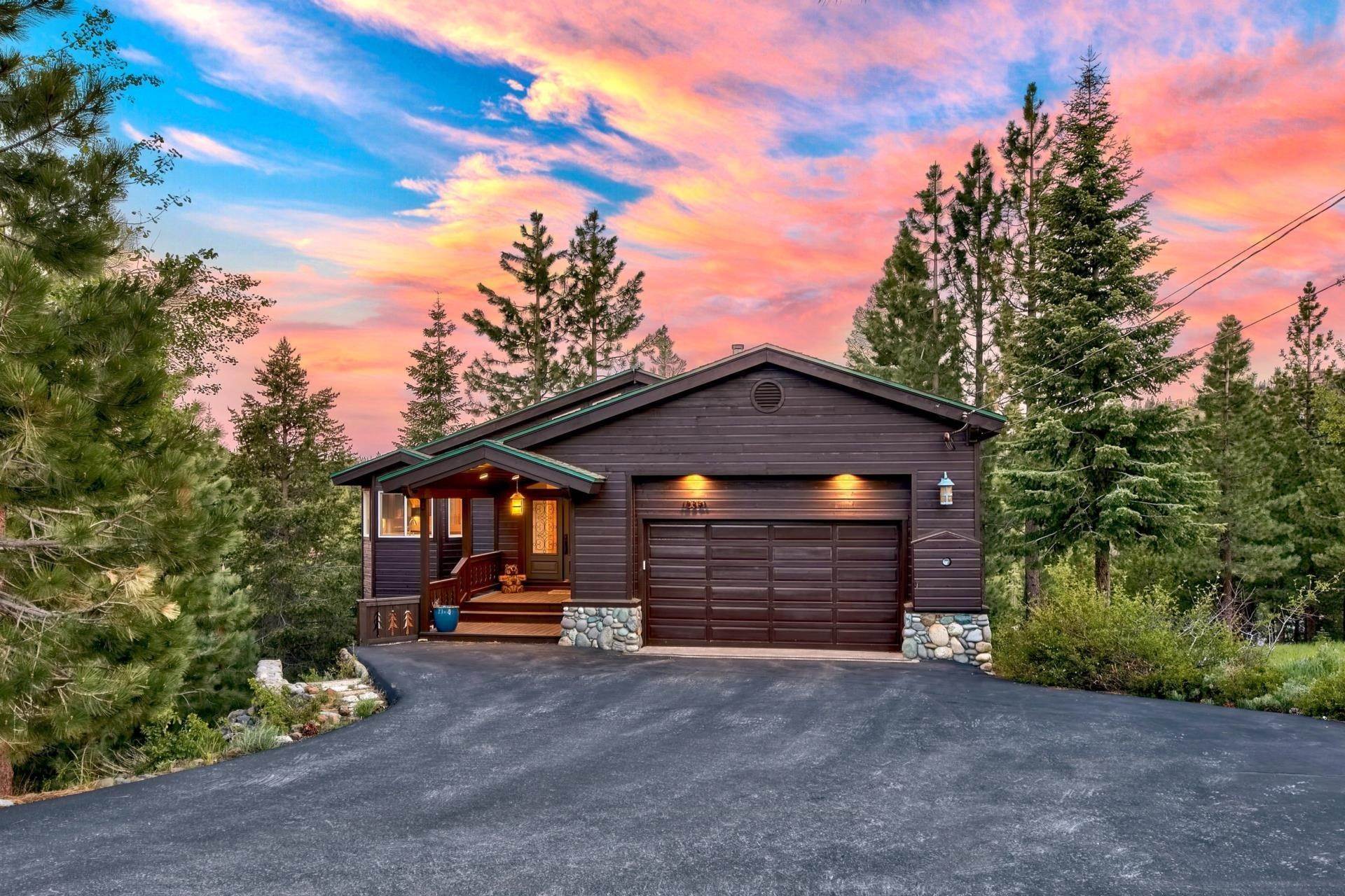 Single Family Homes for Active at 12391 Stockholm Way Truckee, California 96161 United States