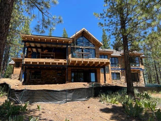 10. Single Family Homes for Active at 270 Laura Knight Truckee, California 96161 United States