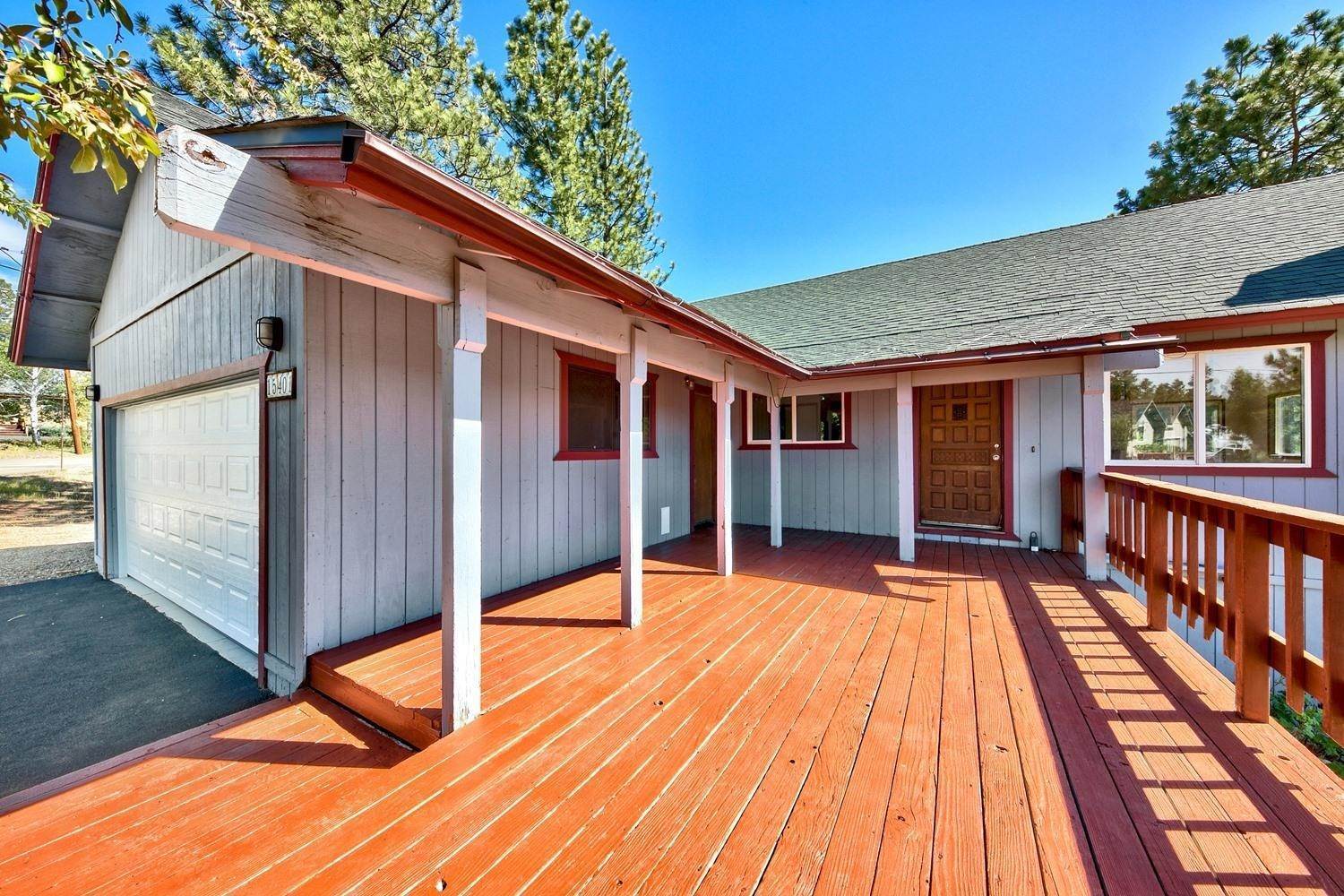 4. Single Family Homes for Active at 15401 Waterloo Circle Truckee, California 96161 United States