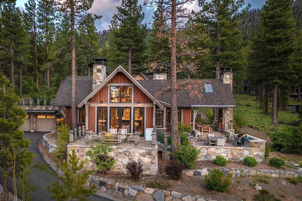 Single Family Homes for Active at 9512 Cloudcroft Court Truckee, California 96161 United States