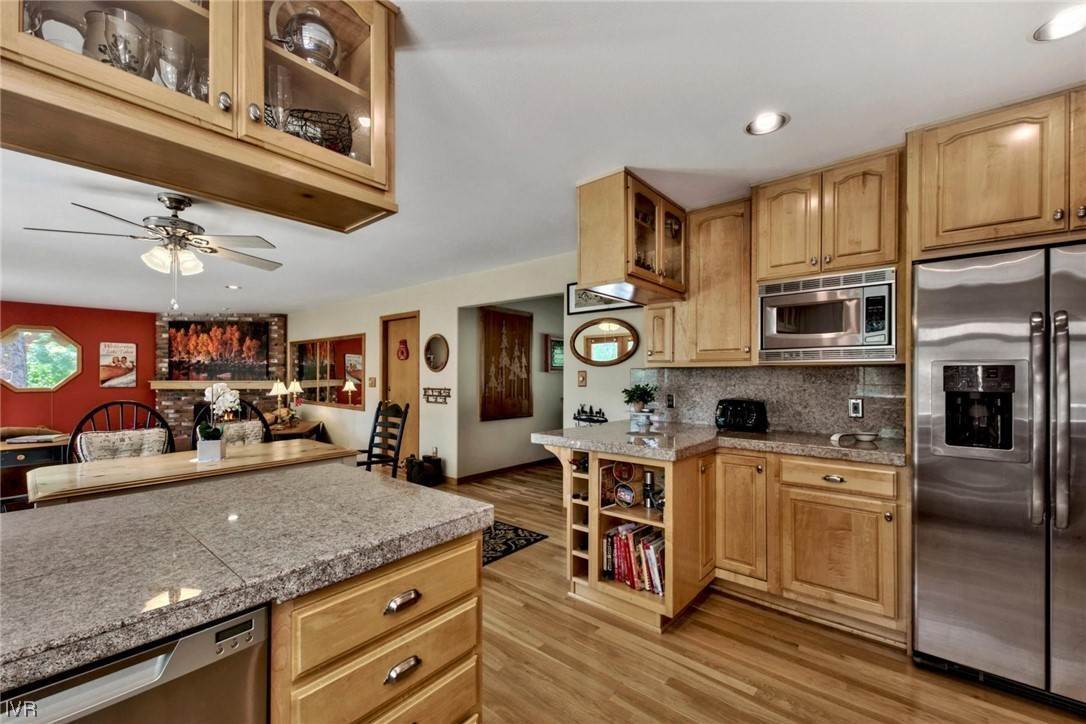 15. Single Family Homes for Active at 969 Cinnabar Court Incline Village, Nevada 89451 United States