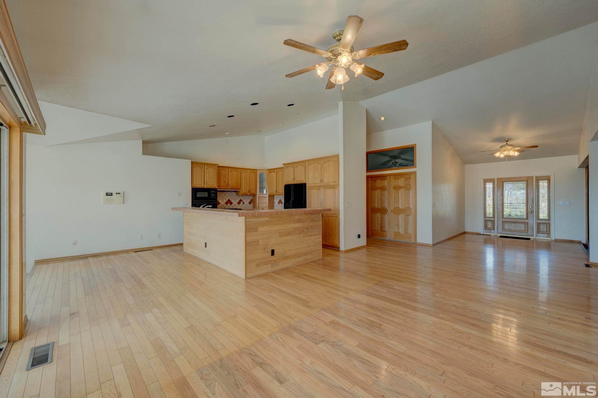 10. Single Family Homes for Active at 60 Burke Drive Wellington, Nevada 89444 United States