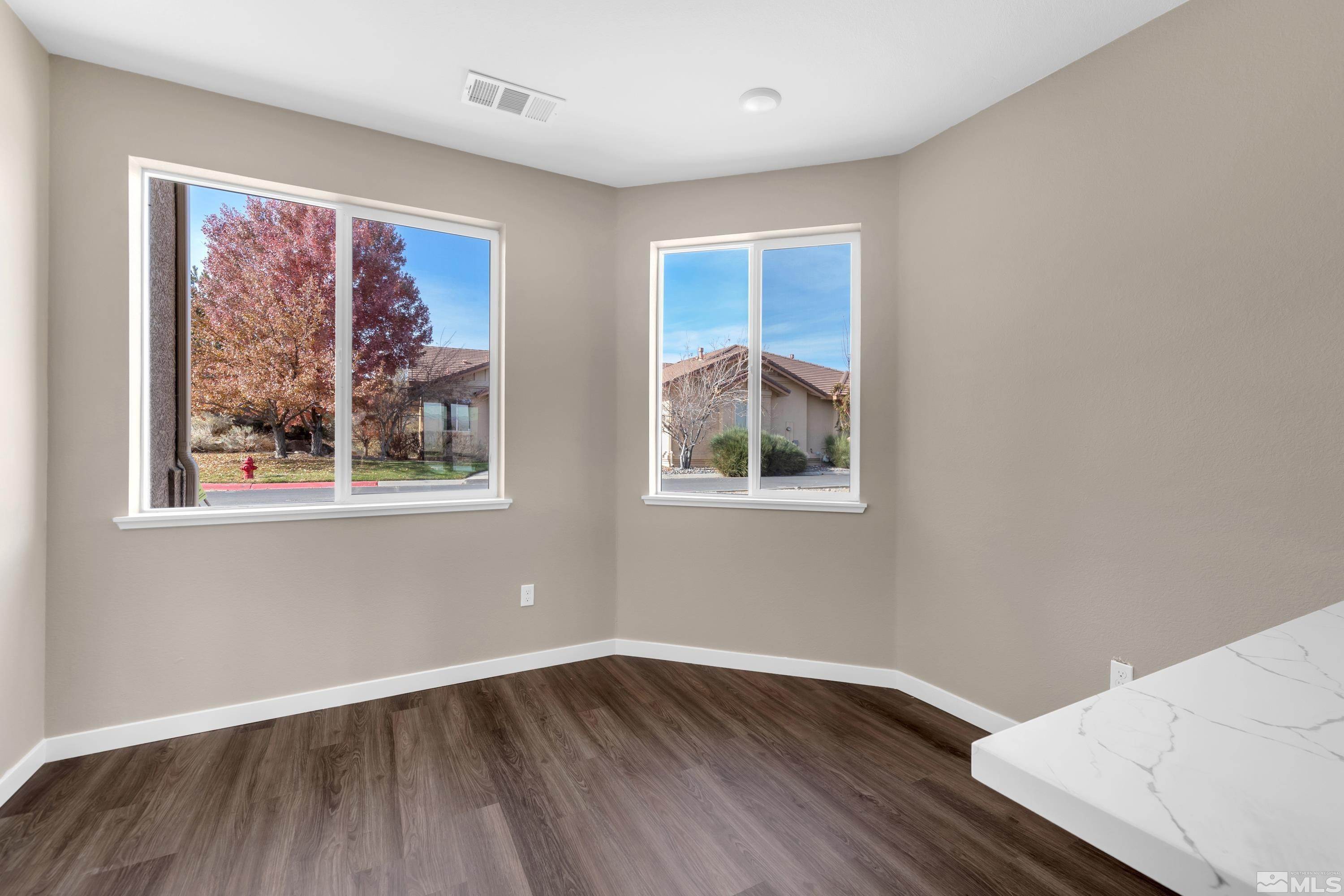 16. Condo / Townhouse for Active at 1473 Copper Point Reno, Nevada 89519 United States