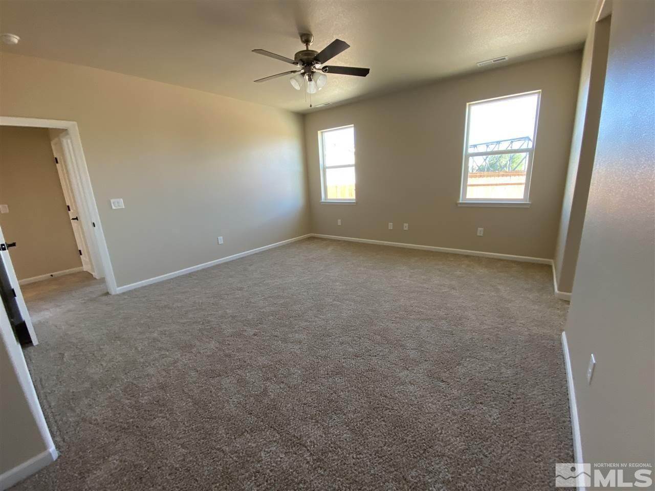 9. Single Family Homes for Active at 1330 Serenity Circle Fernley, Nevada 89408 United States