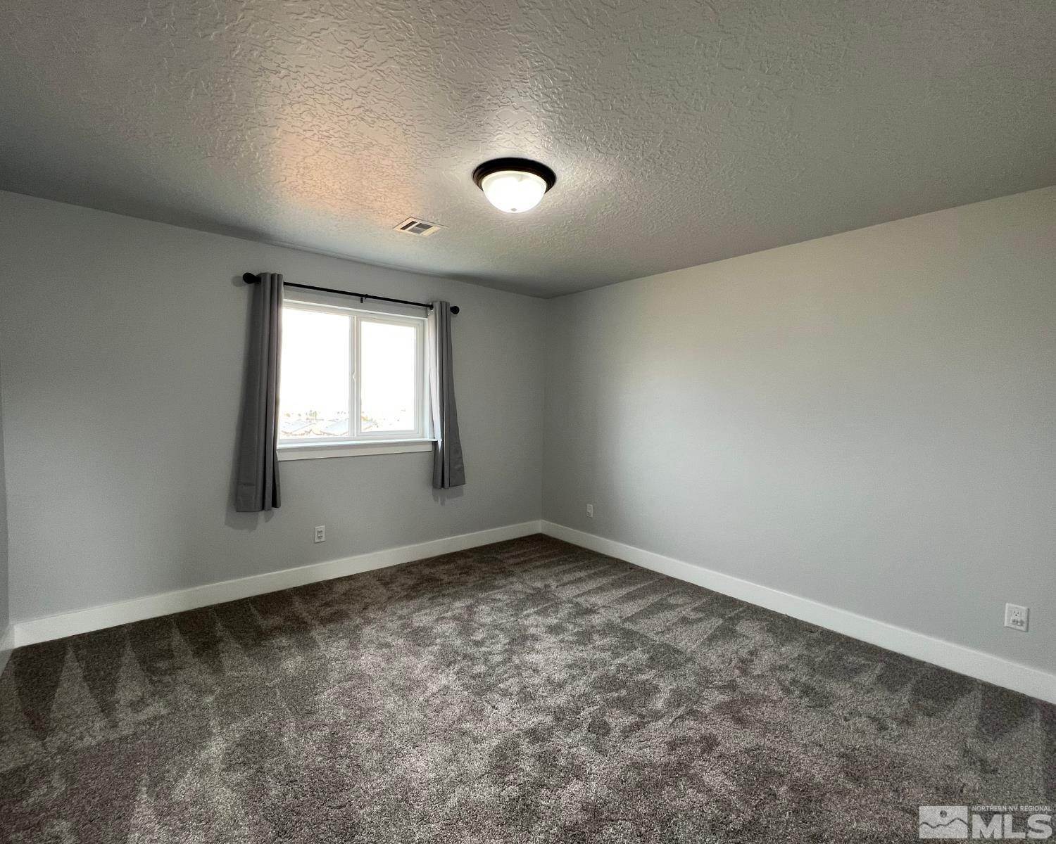 13. Single Family Homes for Active at 5365 Marla Drive Winnemucca, Nevada 89445 United States