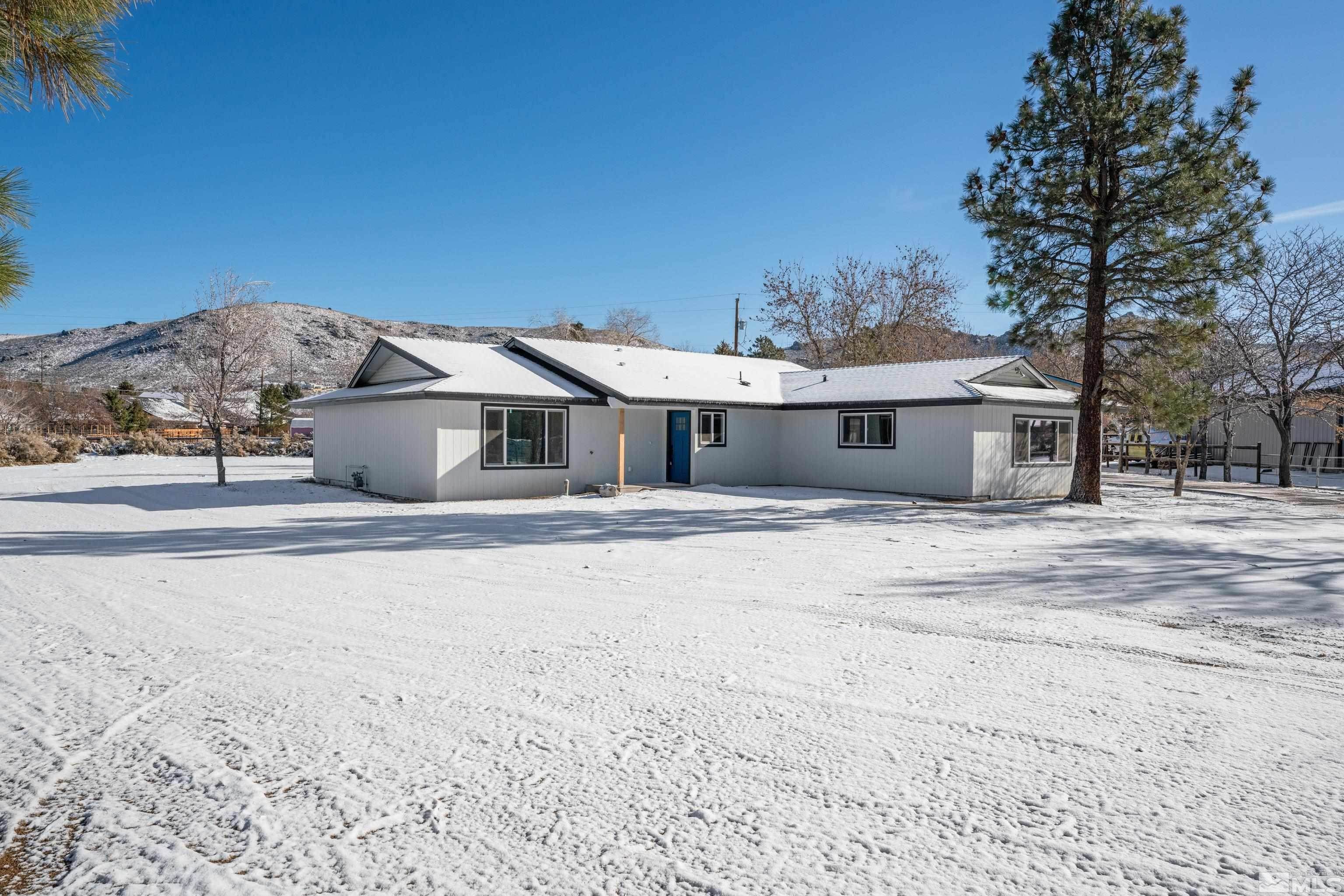1. Single Family Homes for Active at 5 Sentinel Circle Carson City, Nevada 89701 United States