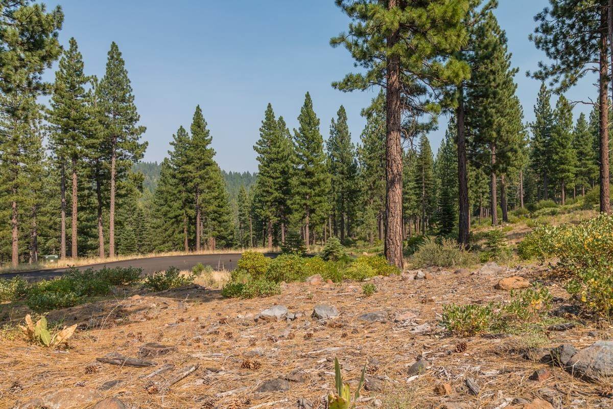 6. Land for Active at 2412 Newhall Court Truckee, California 96161 United States