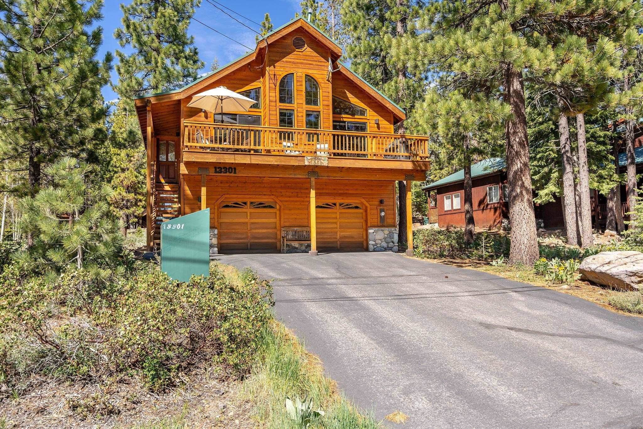 4. Single Family Homes for Active at 13301 Muhlebach Way Truckee, California 96161 United States