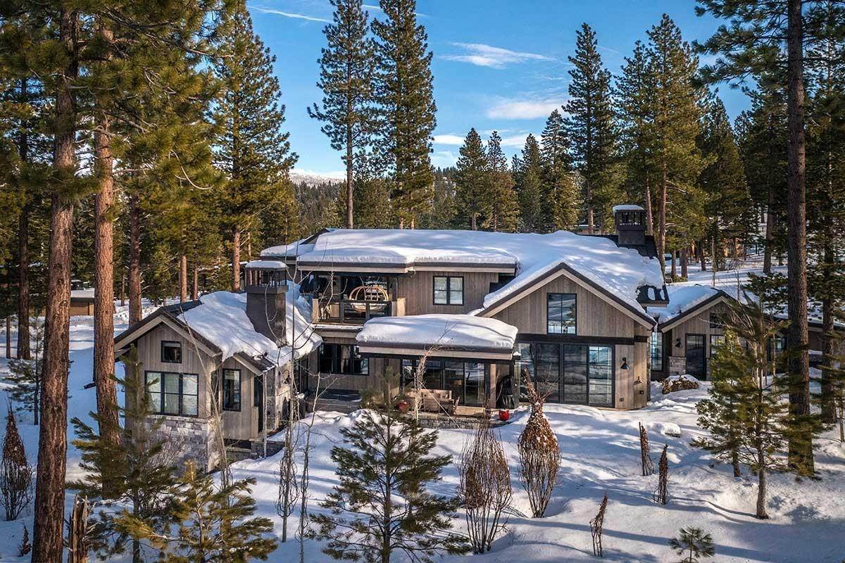 Single Family Homes for Active at 8313 Kenarden Drive Truckee, California 96161 United States