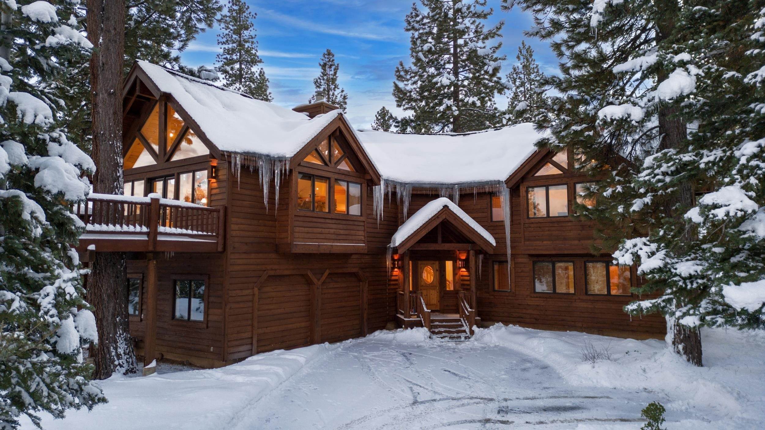 Single Family Homes for Active at 1730 Grouse Ridge Road Truckee, California 96161 United States