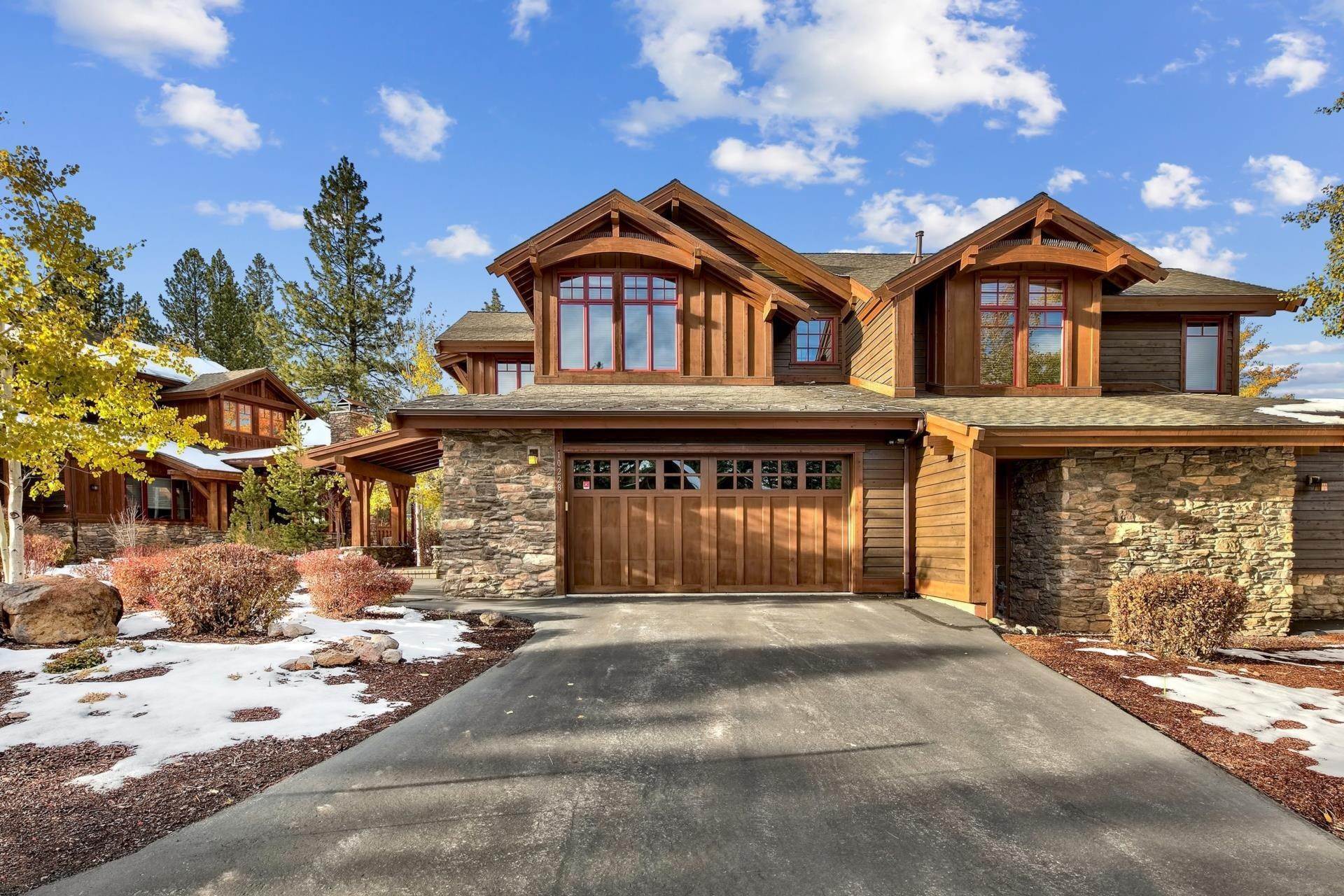 Condominiums for Active at 10228 Valmont Trail Truckee, California 96161 United States