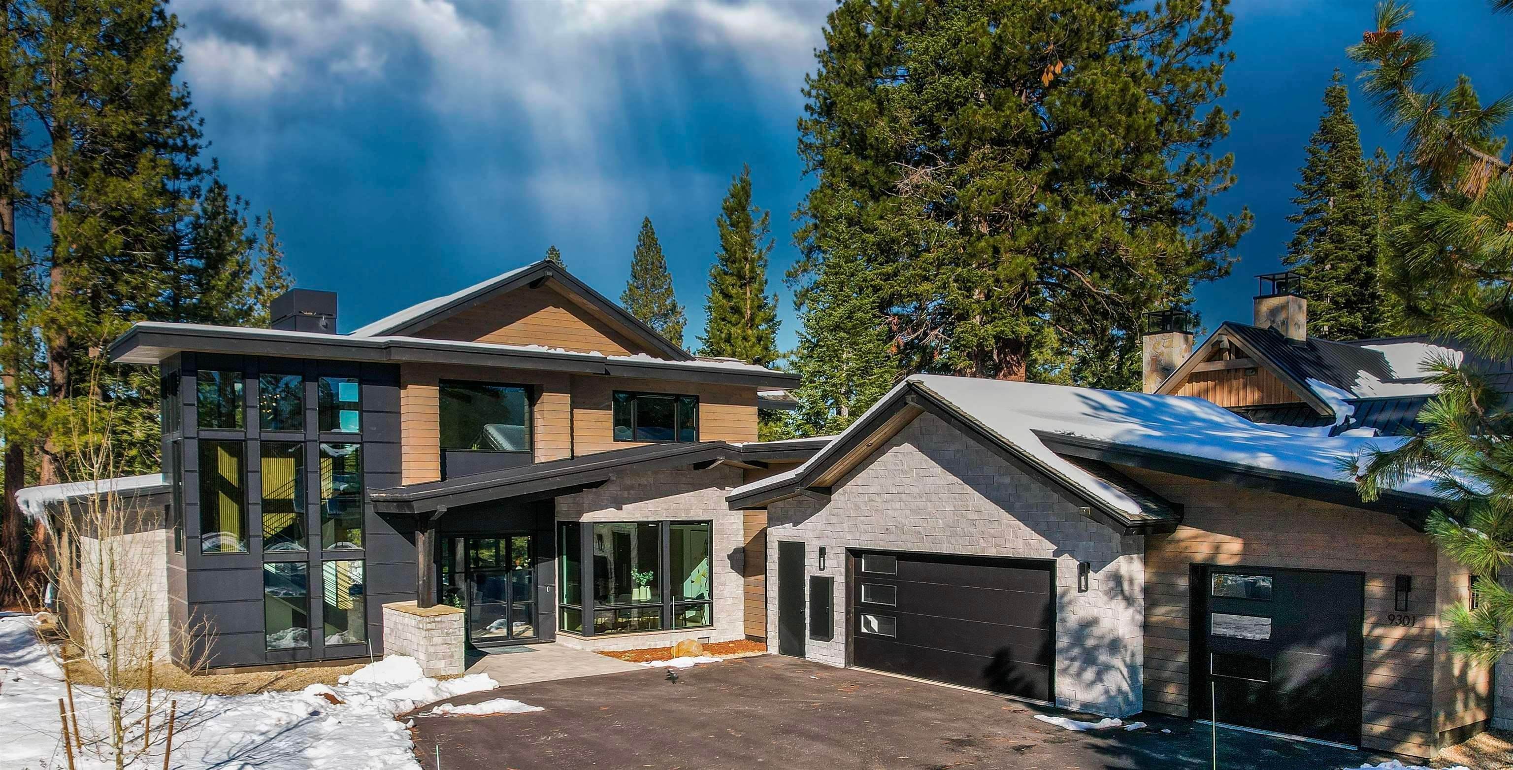 Single Family Homes for Active at 9301 Gaston Court Truckee, California 96161 United States