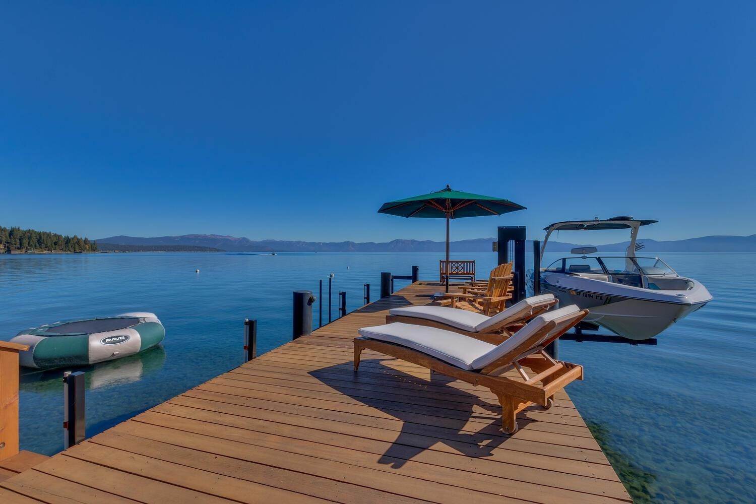 3. Single Family Homes for Active at 2020 West Lake Boulevard Tahoe City, California 96145 United States