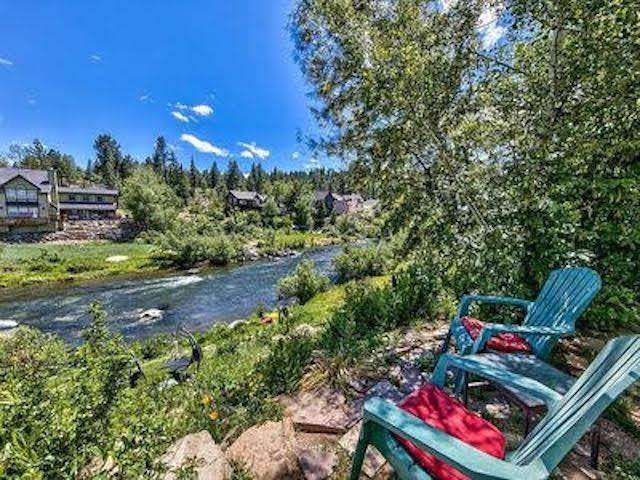 Single Family Homes for Active at 10117 East River Street Truckee, California 96161 United States
