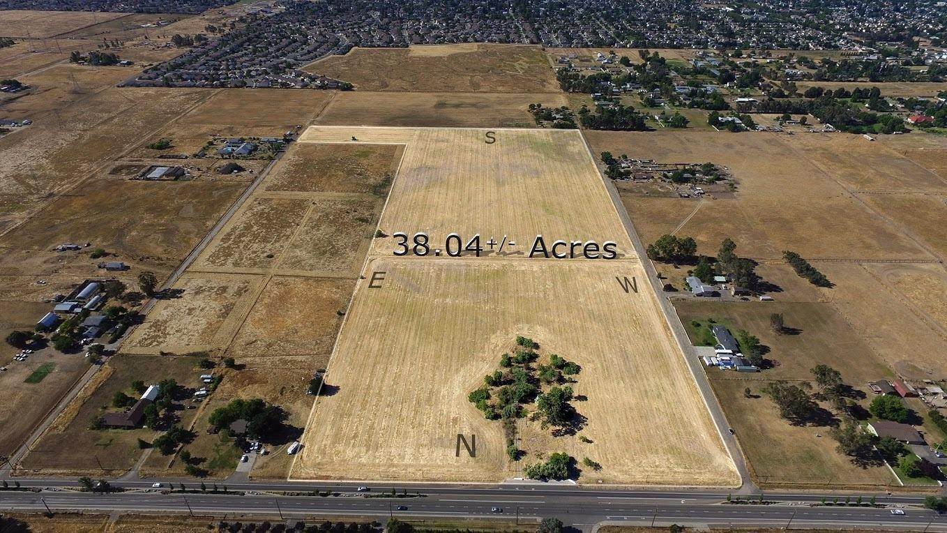 6. Agricultural Land for Active at 9132 Gerber Road Sacramento, California 95829 United States