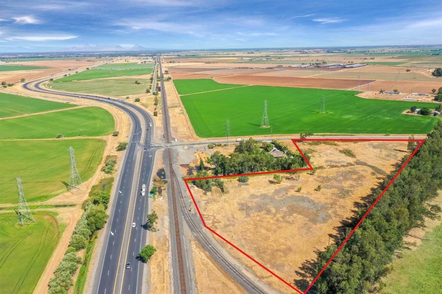 Land for Active at 2947 S Beale Road Wheatland, California 95692 United States