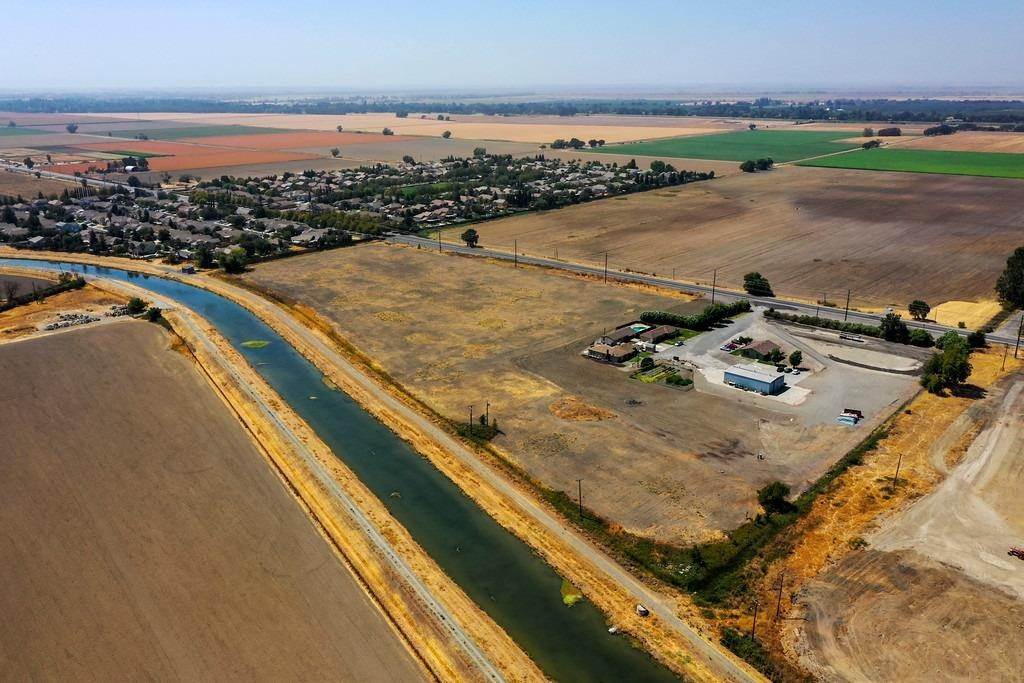 2. Land for Active at El Centro Road Sacramento, California 95834 United States