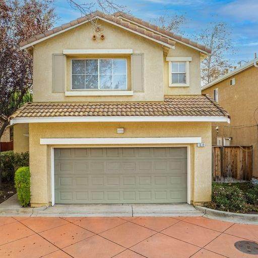 Single Family Homes por un Venta en 1039 Adana Terrace Union City, California 94587 Estados Unidos