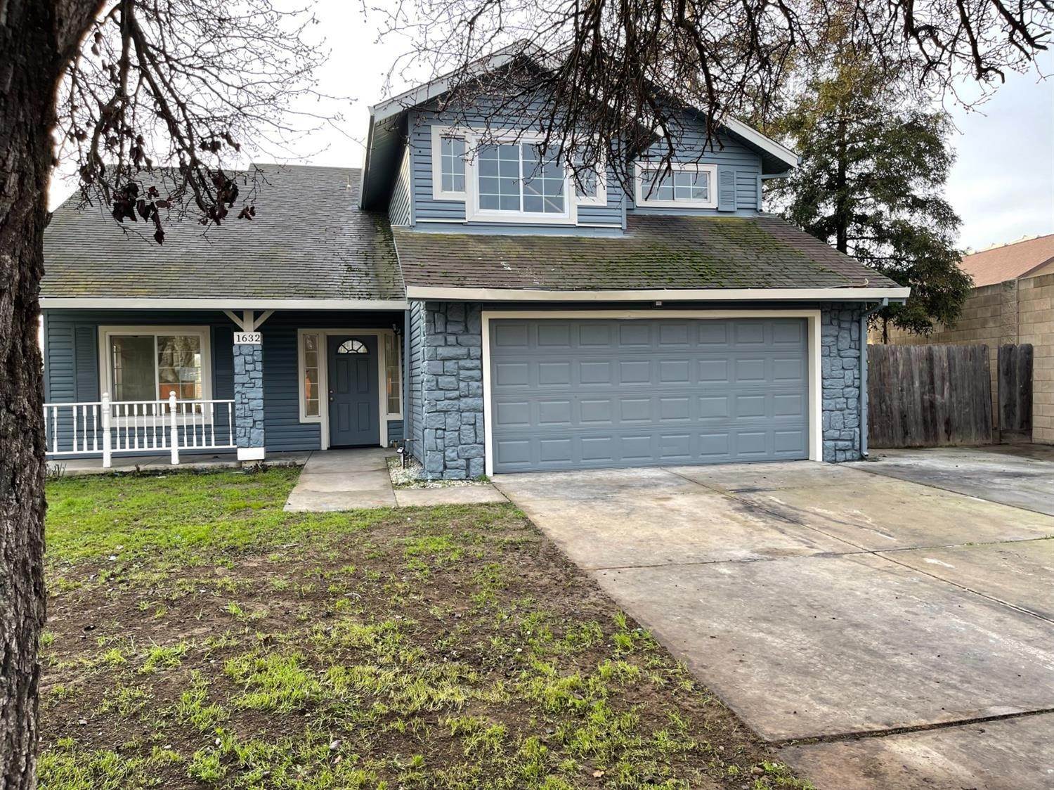 2. Single Family Homes for Active at 1632 Ironside Drive Modesto, California 95358 United States