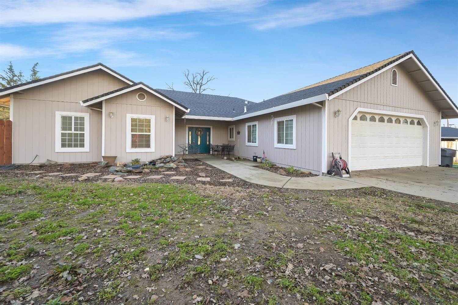 1. Single Family Homes for Active at 13344 Rices Crossing Road Oregon House, California 95962 United States