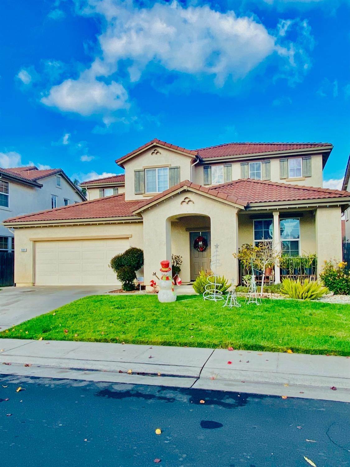 2. Single Family Homes for Active at 5221 Kungsting Way Elk Grove, California 95757 United States
