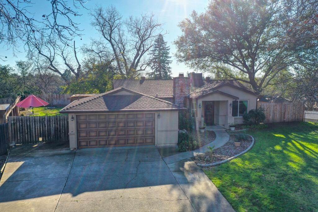 3. Single Family Homes for Active at 6928 Linker Court Fair Oaks, California 95628 United States