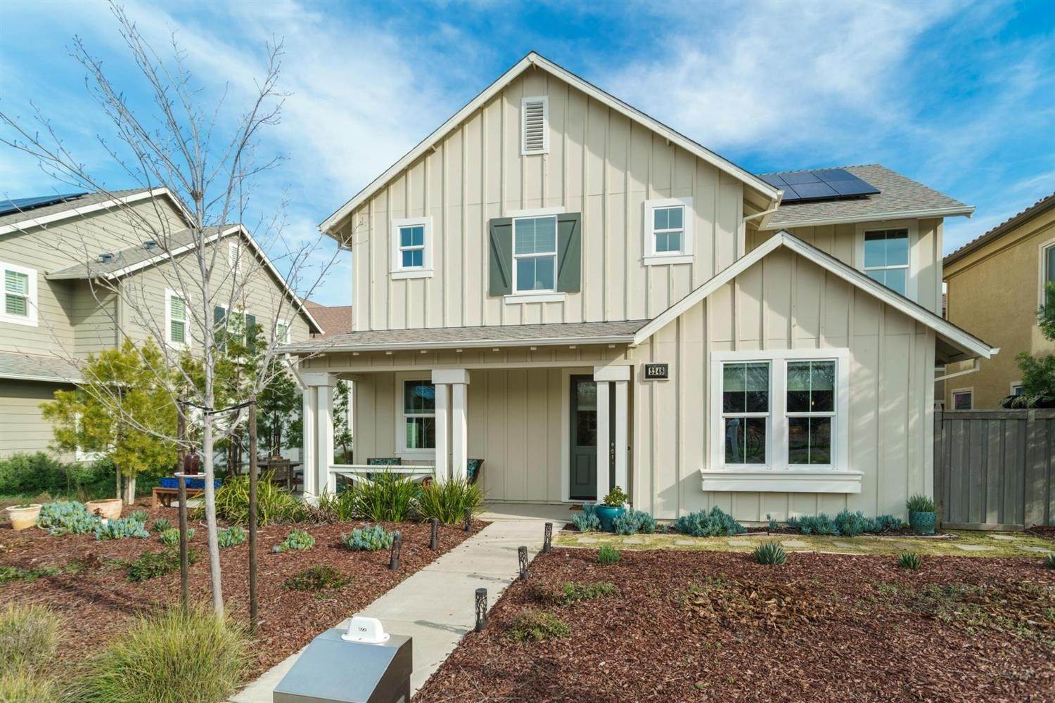 27. Single Family Homes for Active at 2248 Cannery Loop Davis, California 95616 United States