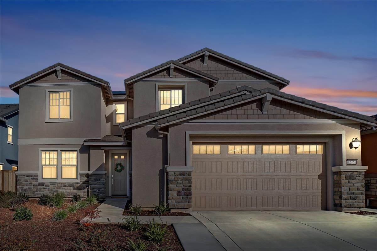 Single Family Homes for Active at 12751 Quantum Way Rancho Cordova, California 95742 United States