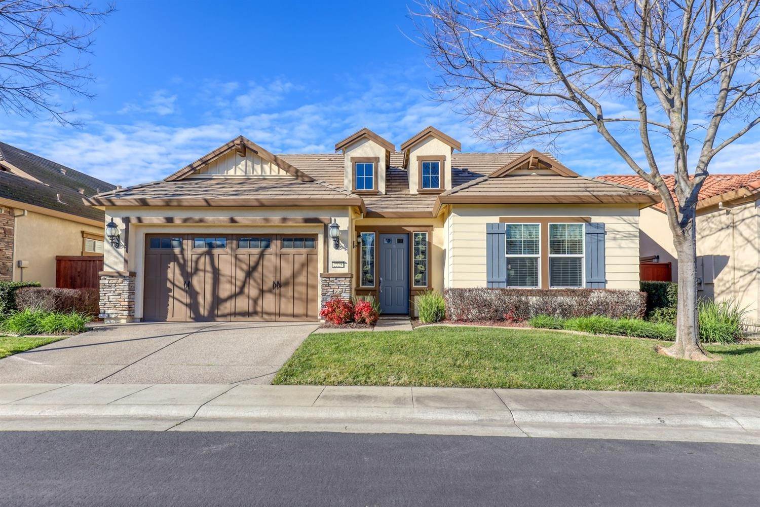 1. Single Family Homes for Active at 2225 Benton Loop Roseville, California 95747 United States