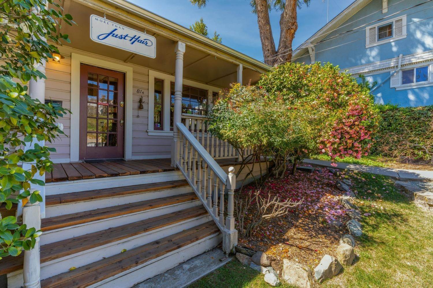 Single Family Homes 为 销售 在 81 Hanford Street Sutter Creek, 加利福尼亚州 95685 美国