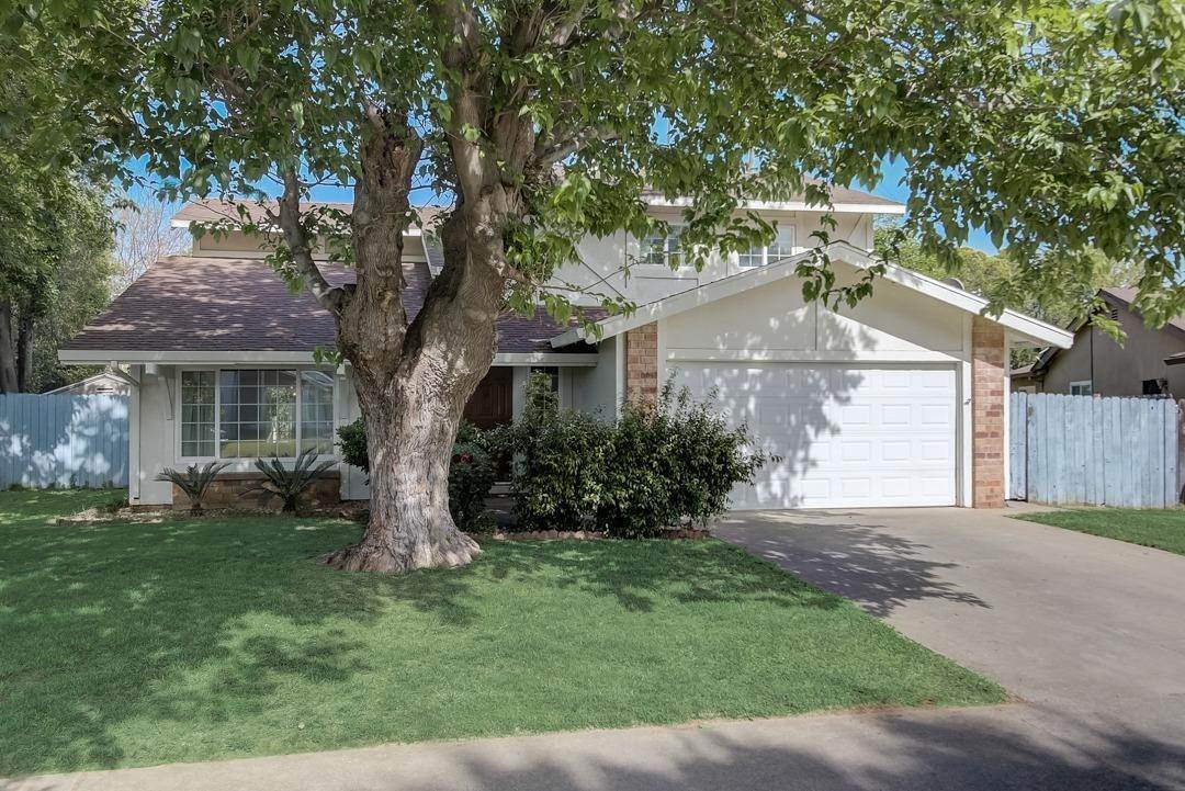 Single Family Homes for Active at 3017 Nikol Street Sacramento, California 95826 United States