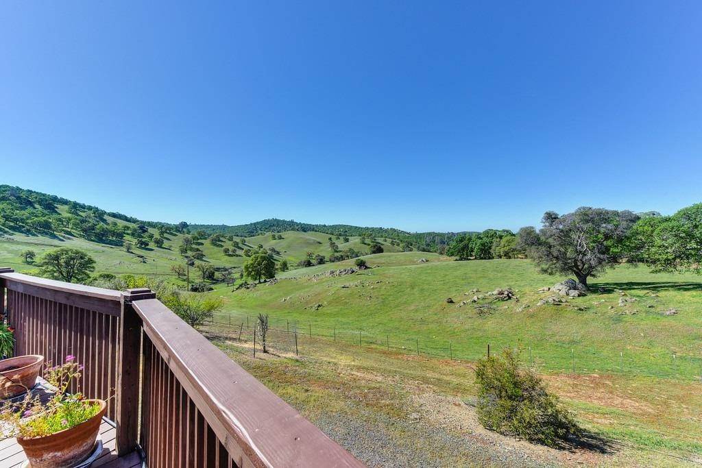 Single Family Homes for Active at 15060 Vaira Ranch Road Drytown, California 95699 United States