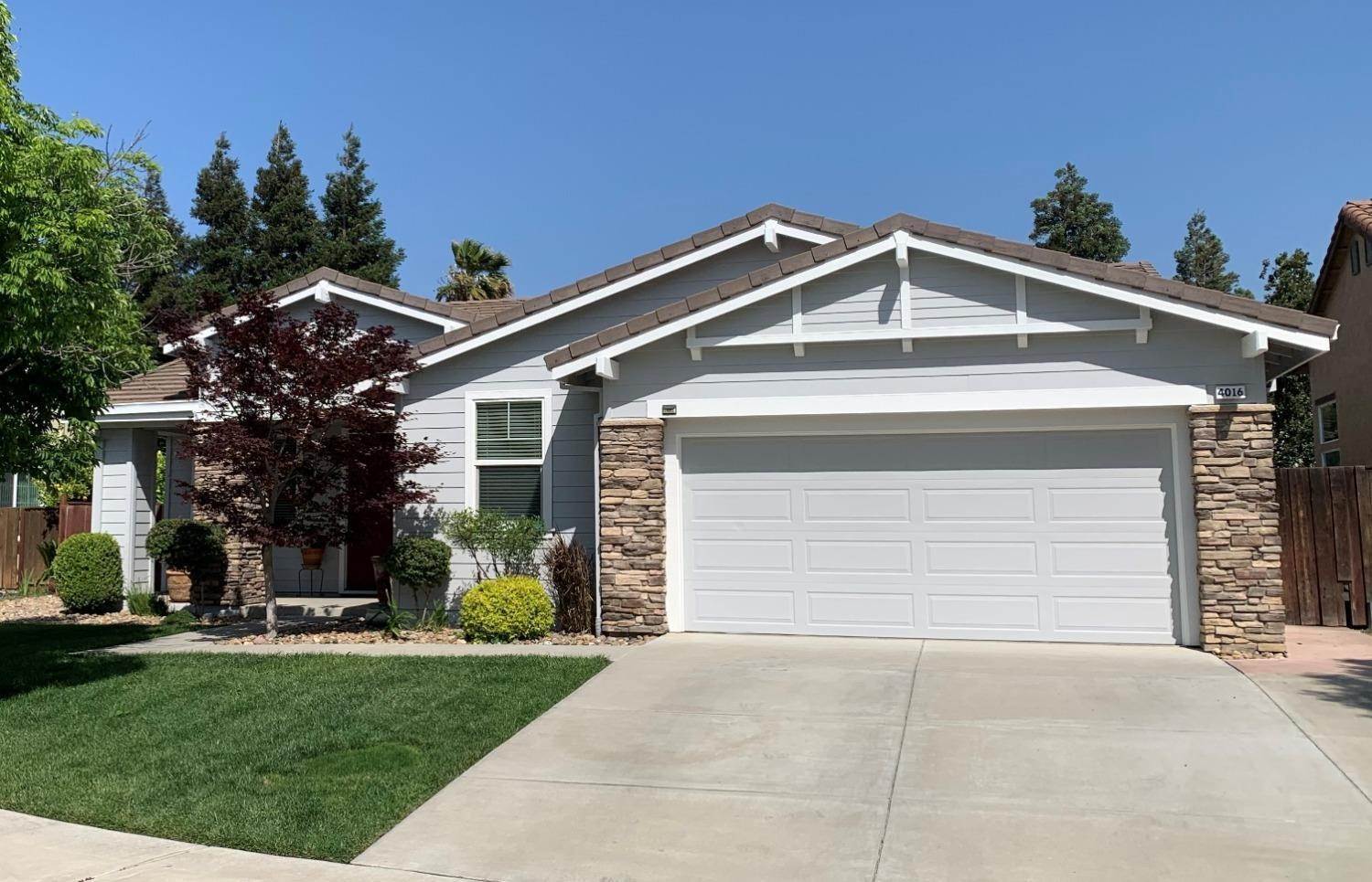 Single Family Homes 为 销售 在 4016 Escatta Avenue Tracy, 加利福尼亚州 95377 美国