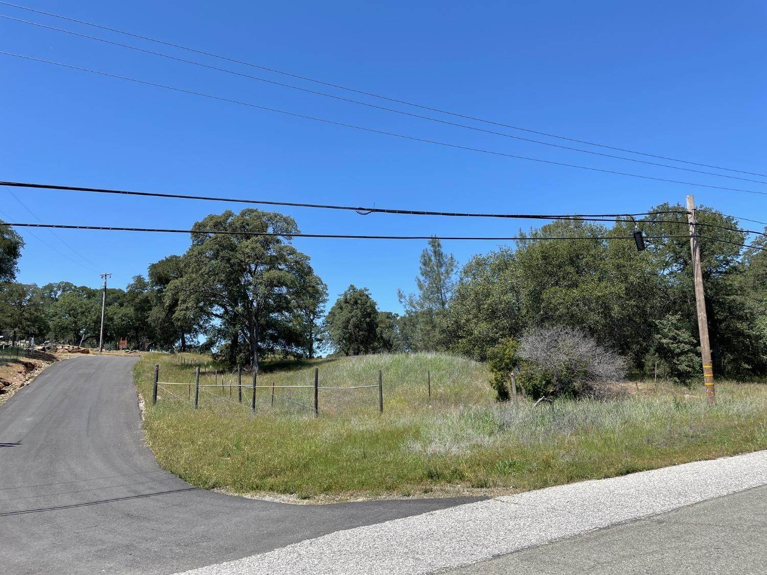 3. Land for Active at 10141 Crescenzi Place Smartville, California 95977 United States