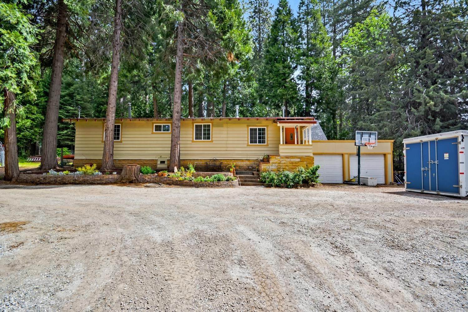 2. Single Family Homes for Active at 5716 Pony Express Trail Pollock Pines, California 95726 United States