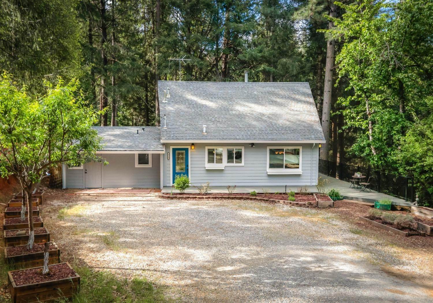 1. Single Family Homes for Active at 4340 Fairglade Road Placerville, California 95667 United States