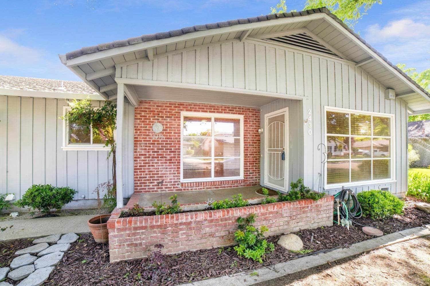 Single Family Homes for Active at 2430 Rutledge Way Stockton, California 95207 United States