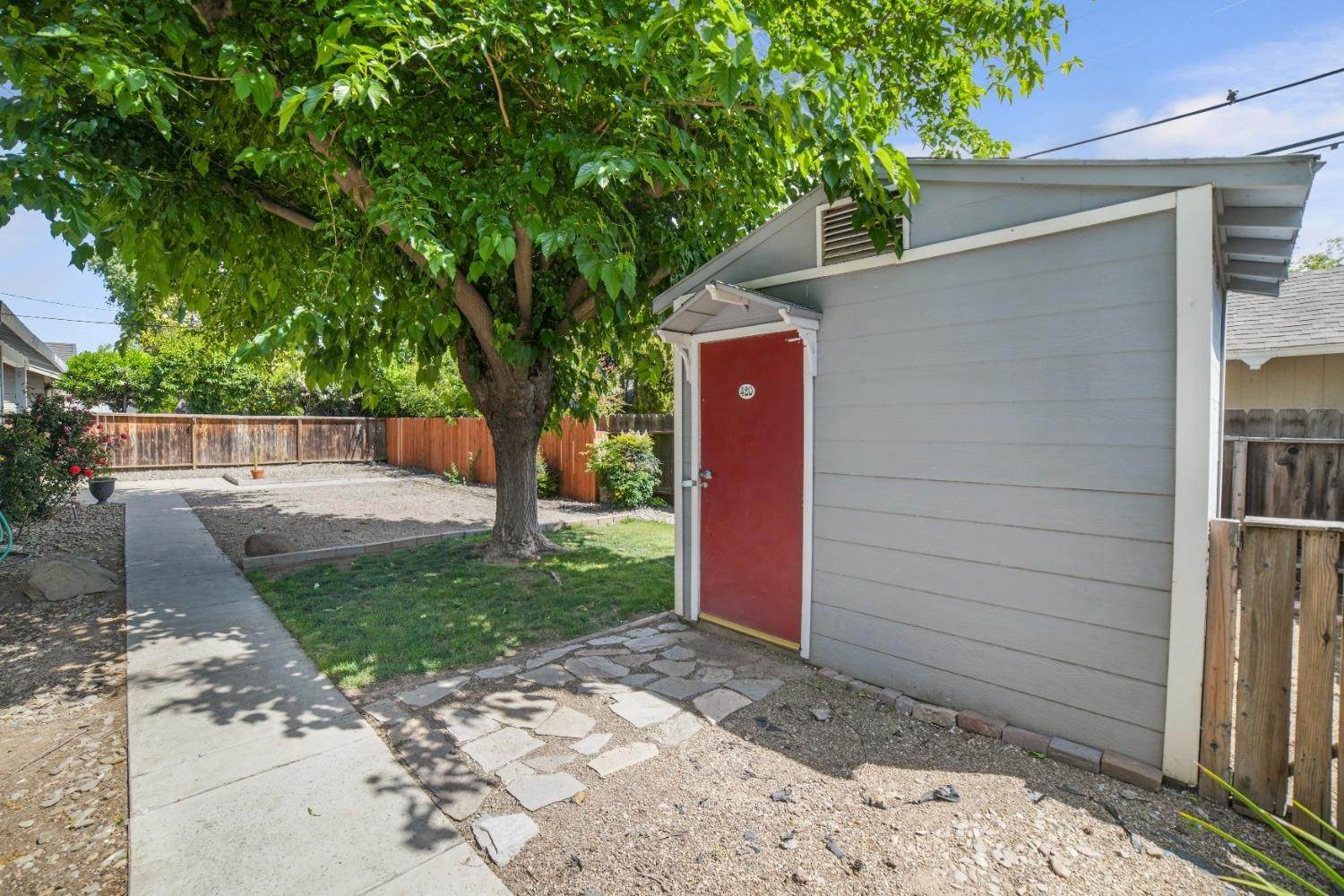 25. Single Family Homes for Active at 2430 Rutledge Way Stockton, California 95207 United States
