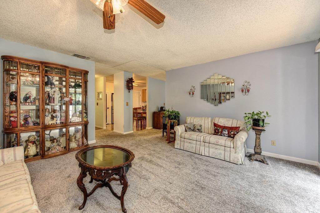 9. Single Family Homes for Active at 3109 Secret Lake Trail Cool, California 95614 United States