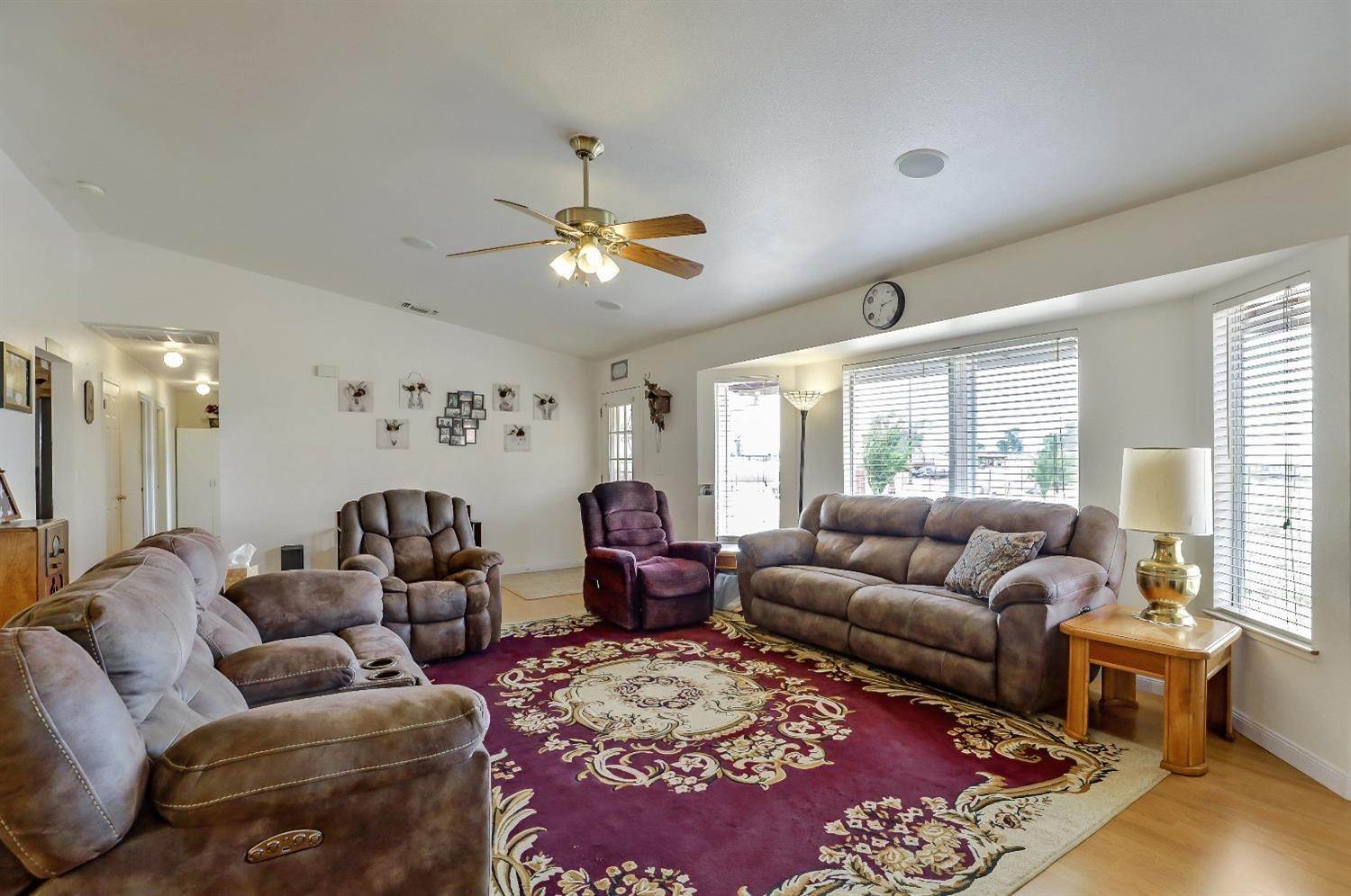 2. Single Family Homes for Active at 4029 Monarch Trail Drive Wheatland, California 95692 United States