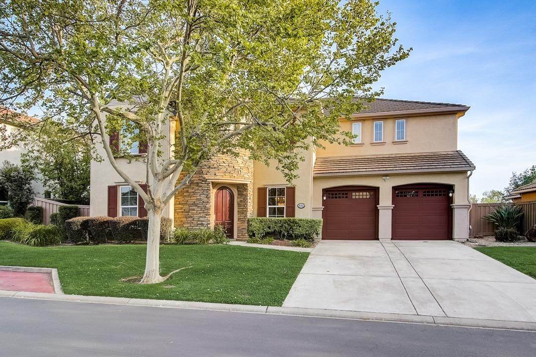 1. Single Family Homes for Active at 9255 Pinehurst Drive Roseville, California 95747 United States