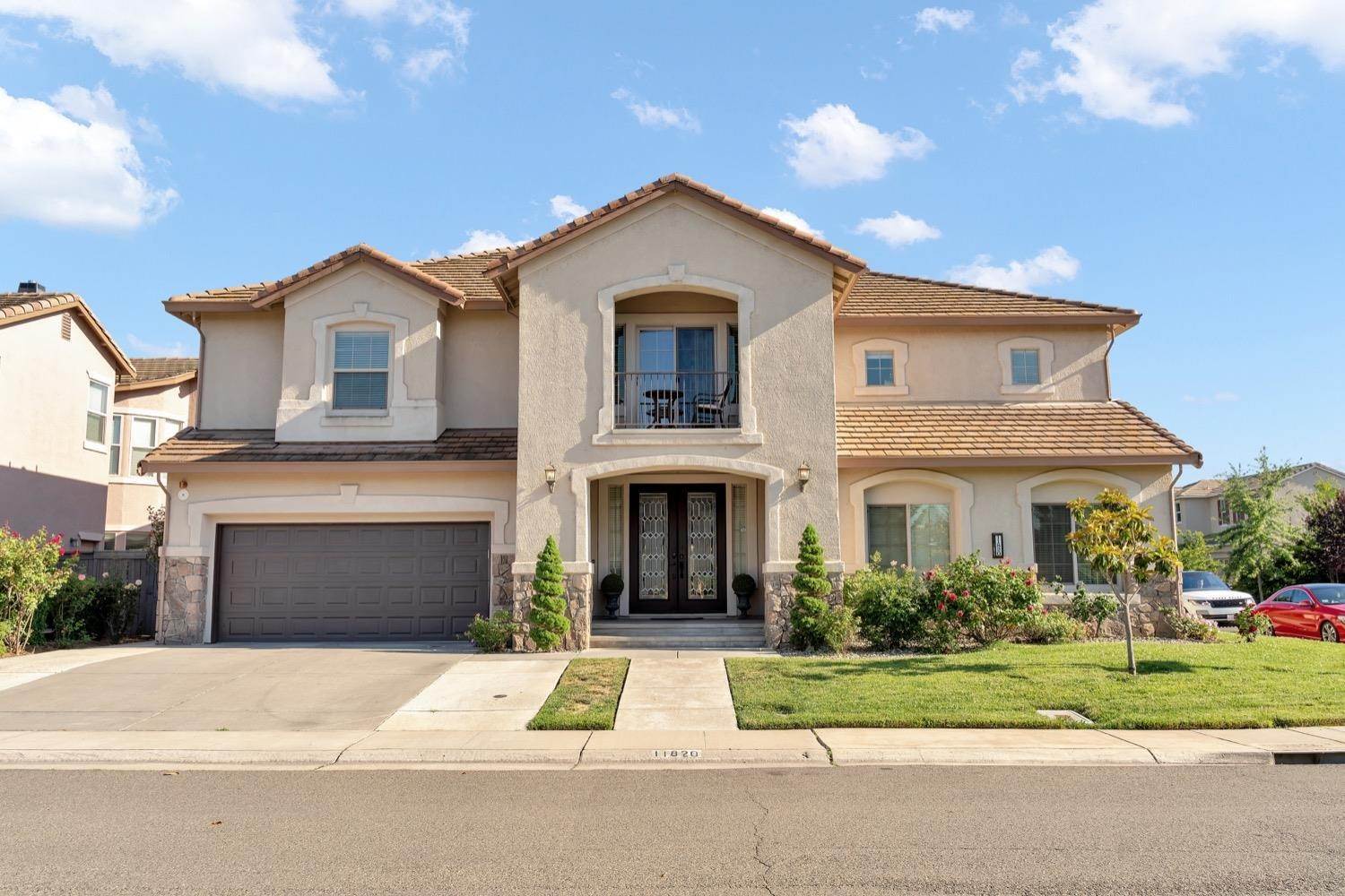 2. Single Family Homes for Active at 11820 Delavan Circle Rancho Cordova, California 95742 United States