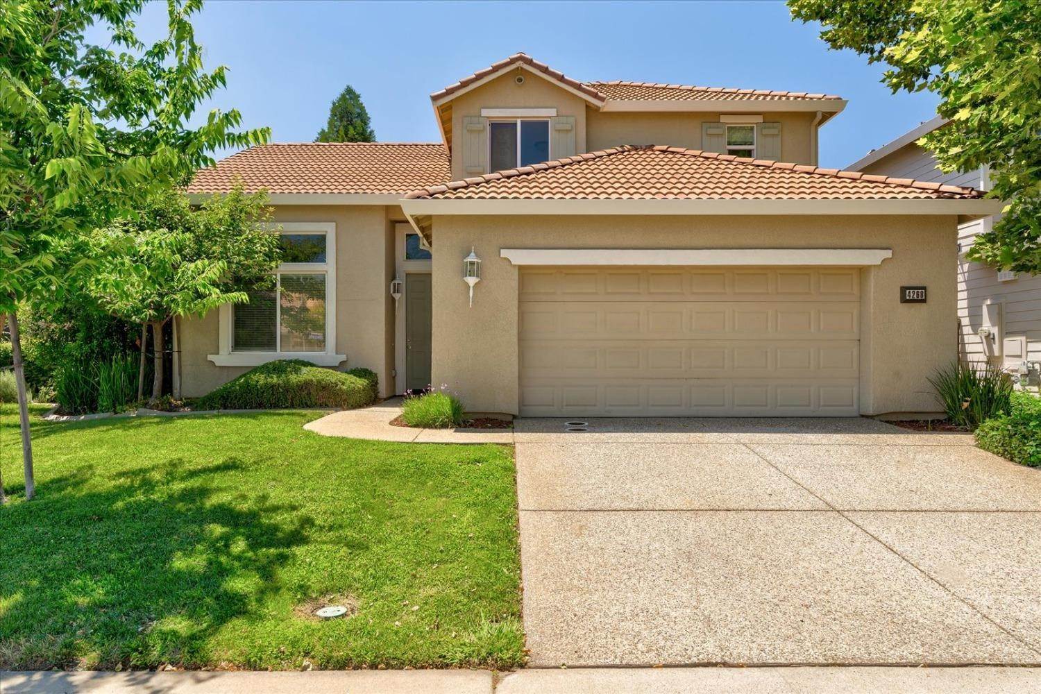 4. Single Family Homes for Active at 4268 Steccato Drive Rancho Cordova, California 95742 United States